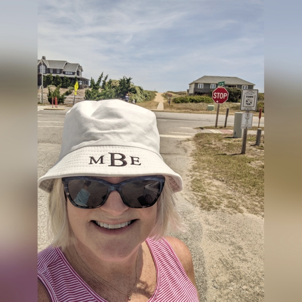 Meet your Posher, MB